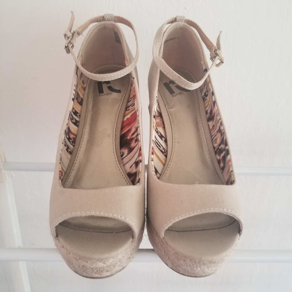NWOT: Gorgeous 4" Wedge Sandals! 10W